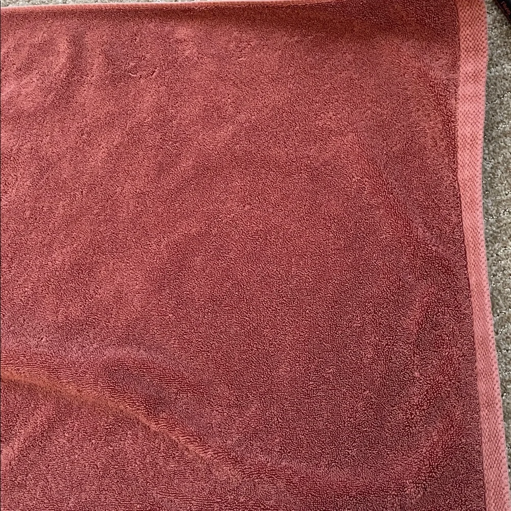 Luxurious Rose Bath Towel